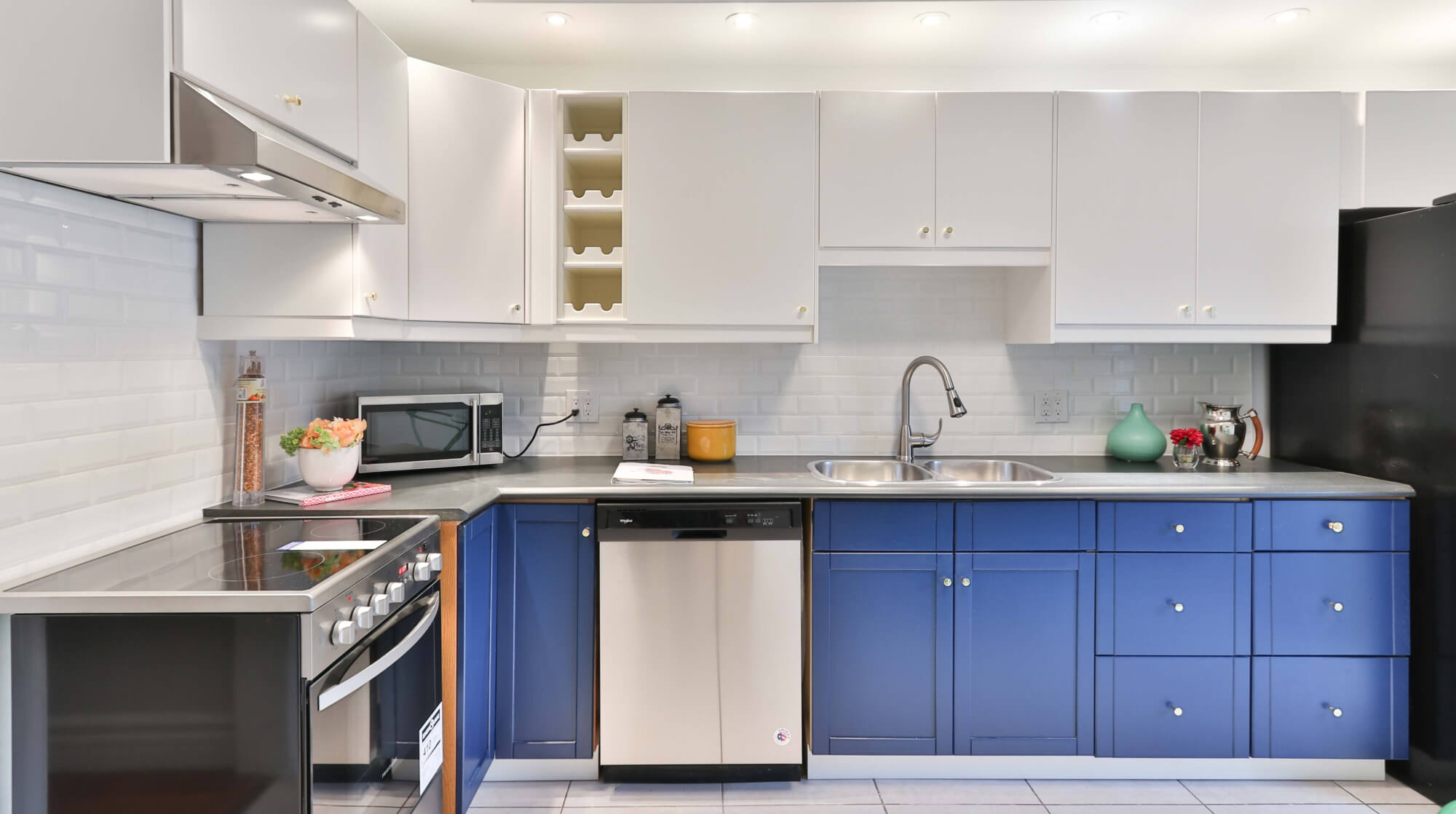 Refinishing Kitchen Cabinets, Cabinet Painters